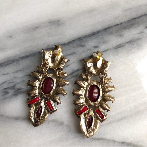 Red framed acrylic stone statement drop earrings - Picture 5 of 8